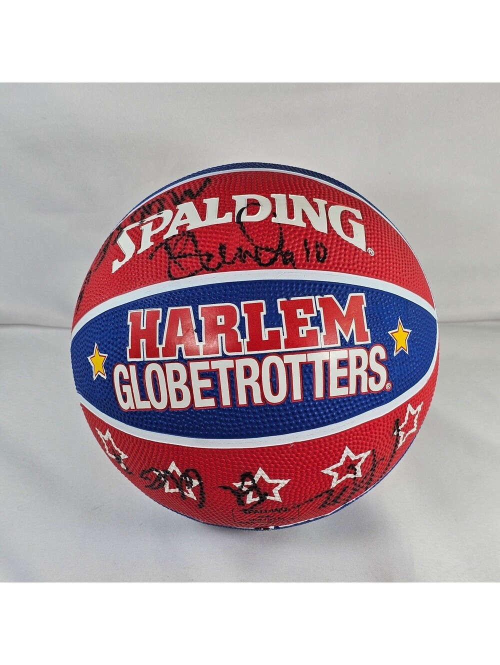 Spalding Harlem Globetrotters Autographed Basketball Red White Blue Star Logo